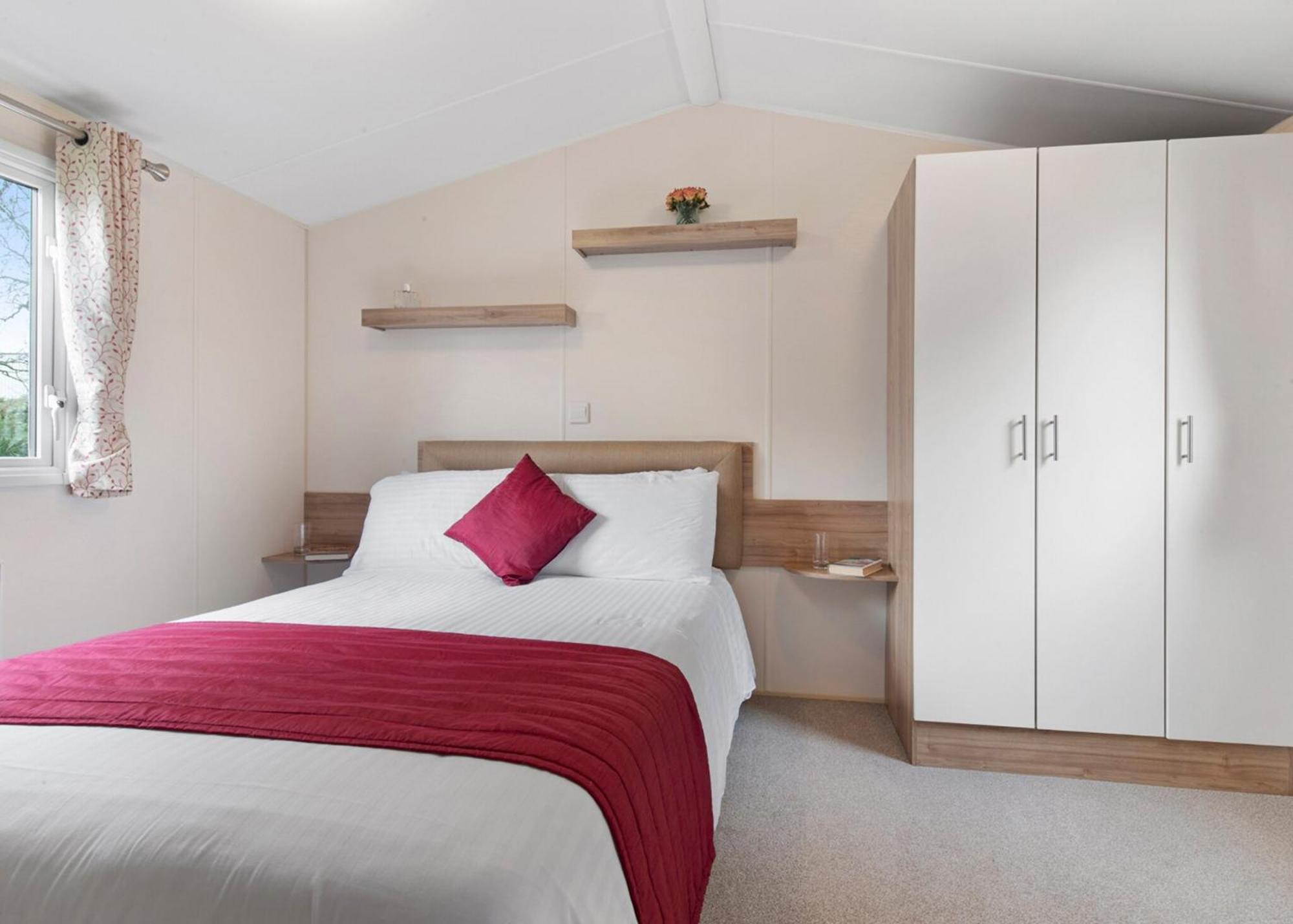 Noble Court Holiday Park Narberth Habitación foto