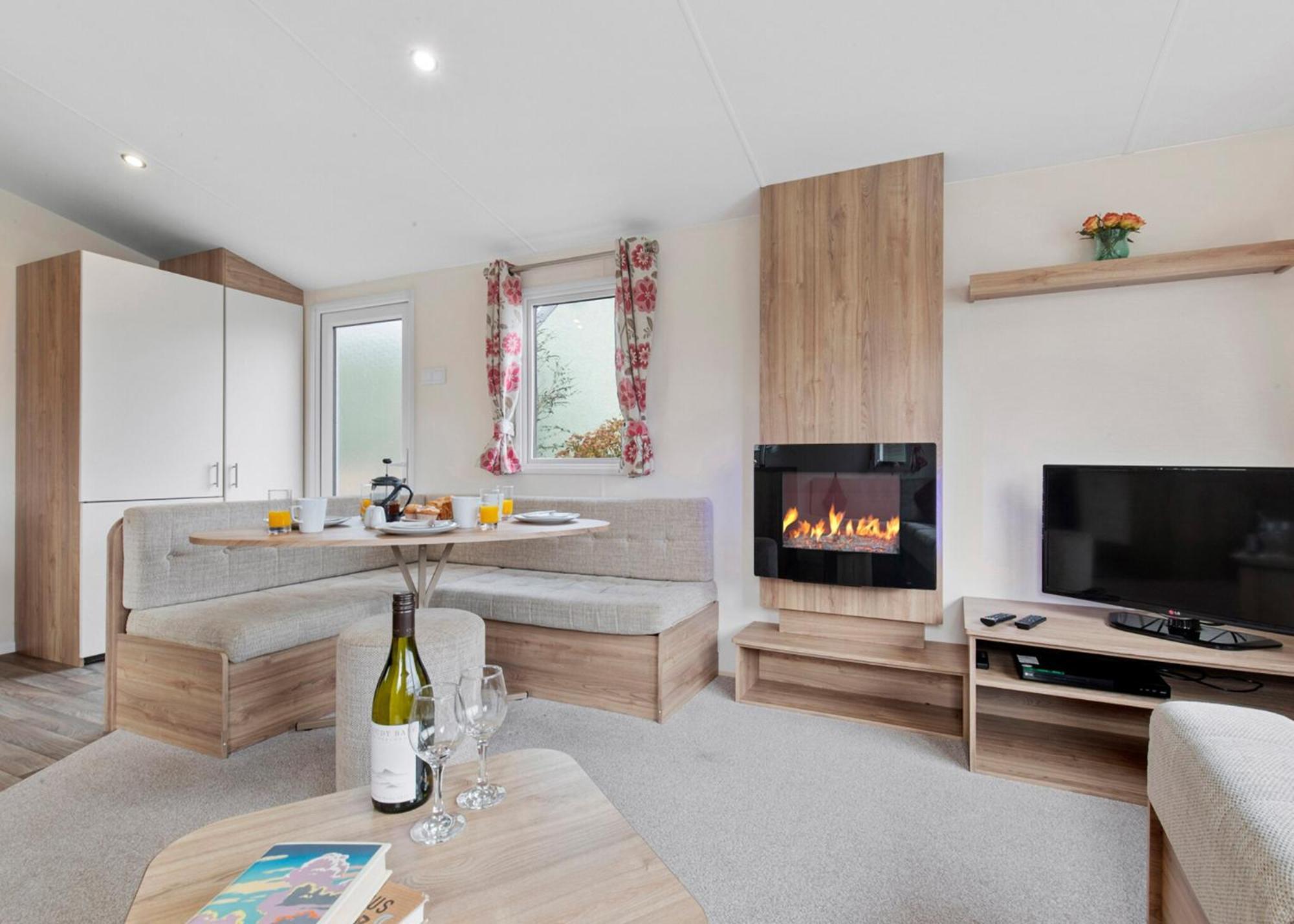 Noble Court Holiday Park Narberth Habitación foto